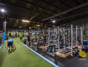 FLYEfit Macken Street