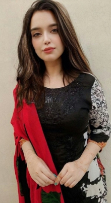 Hania Khan