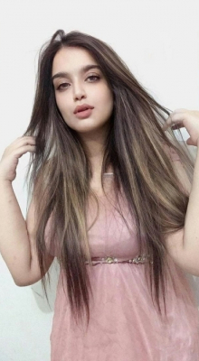Hania Khan