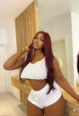 Escort model Emma in Limassol