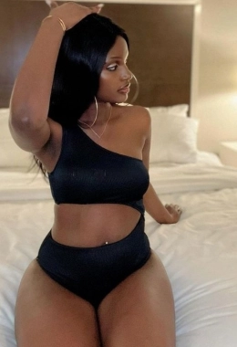 Escort model Troline in Doha