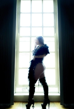 Escort model Cleo Goddess in Dublin