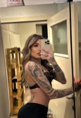 Escort model Isabella in Antwerp