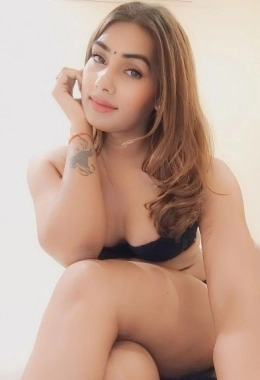 Escort model Ishika in Delhi