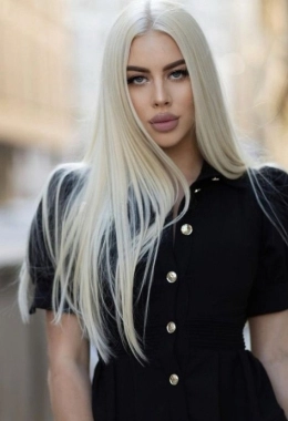 Escort model Karina in Vilnius
