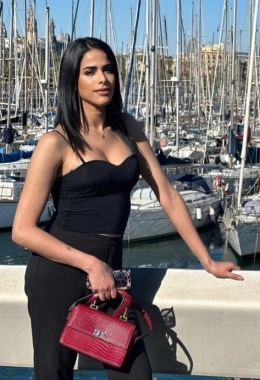 Escort model Dina in Madrid