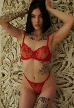 Escort model Alice in Bali