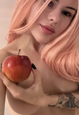 Escort model Rose in Prague