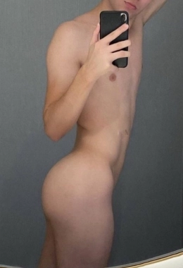 Escort model Robbie in Vienna