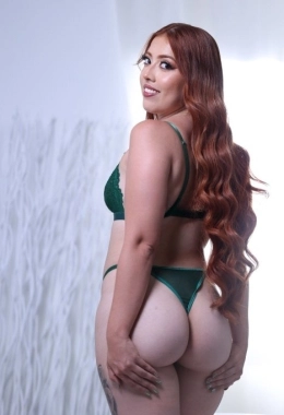 Escort model Nataly in Barcelona