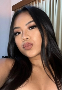 Escort model Sasa in Bali