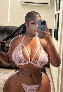 Escort model Celine in Dakar