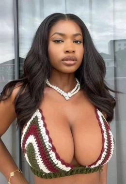 Escort model Jasmine in Dakar