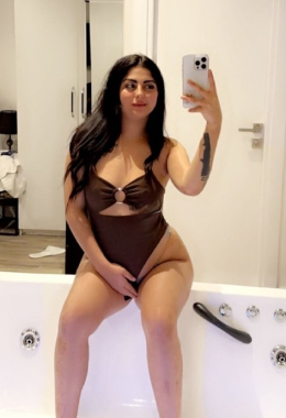 Escort model Katerin in Istanbul