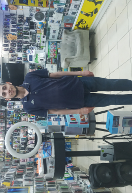 Escort model Ahmed in Sharjah