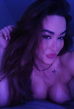 Escort model Emilly Shemalle in Lisbon