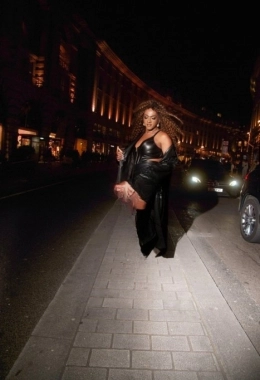 Escort model Ts Debora in London