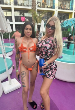 Escort model KataleyaLeya 