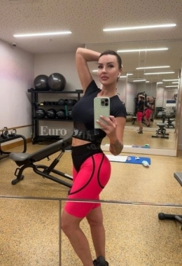 Escort model Elen Million in Dubai