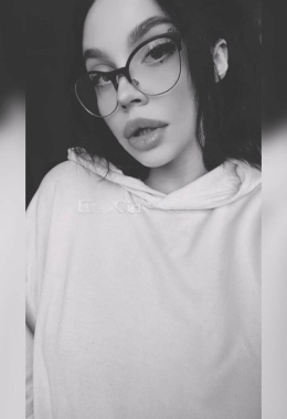 Escort model Solomia in Skopje