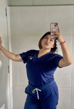 Escort model Roseelicious in Metropolitan Manila Area