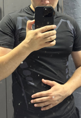 Escort model uid4702 in Taskent