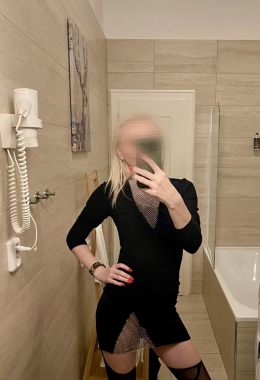 Modello di escort Julia a Praga