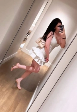 Escort model Eyull in Istanbul