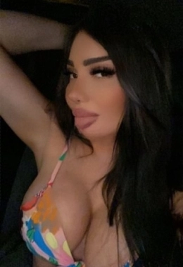 Sevara 在 伊斯坦布尔省 的陪伴模特