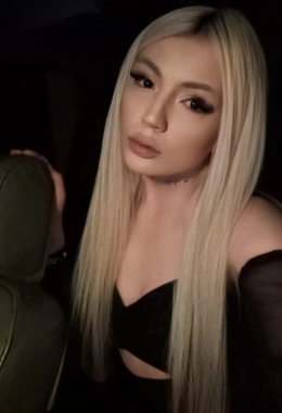 Escort model Kumsal in Izmir