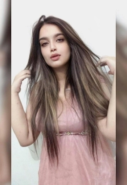 Escort model Hania Khan in Islamabad