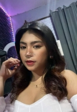 Escort model Sanam in Karachi