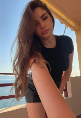 Escort model Anna in Amstetten