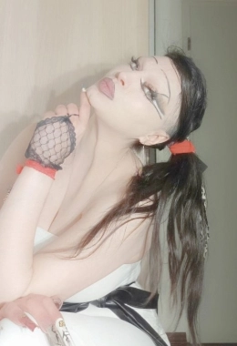 Escort model Iris in Cologne